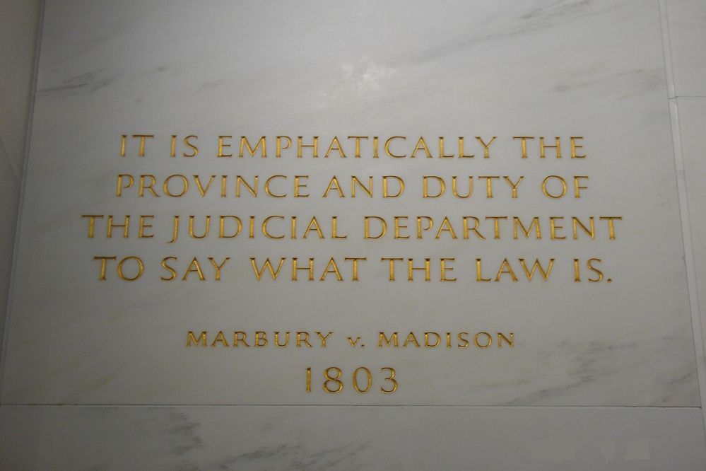 Plaque_of_Marbury_v._Madison_at_SCOTUS_Building.JPG