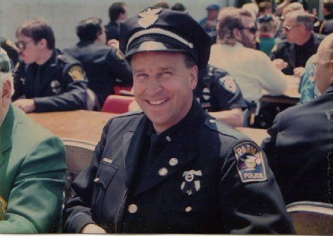 smiles from officer friendly  .JPG