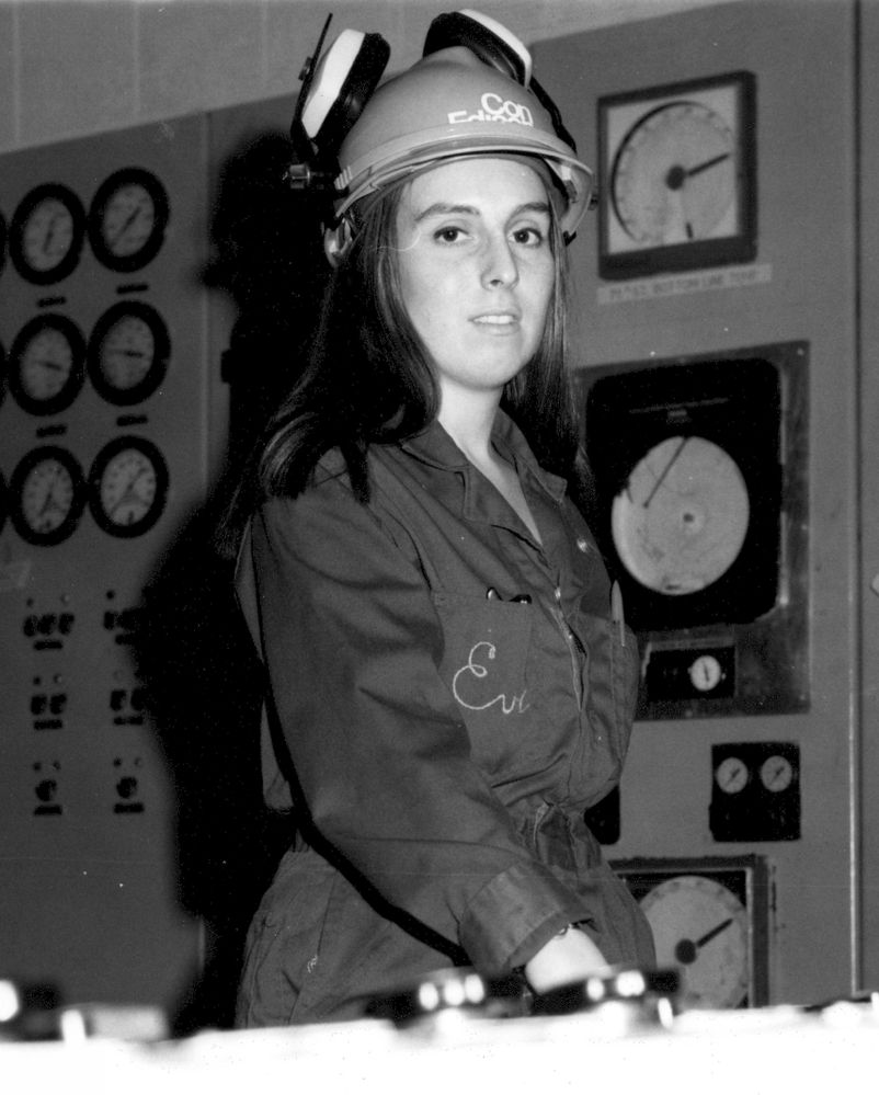 1975 - ERH Ravenswood Operations - Cropped.jpg