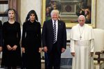 24-trump-pope.w710.h473.jpg