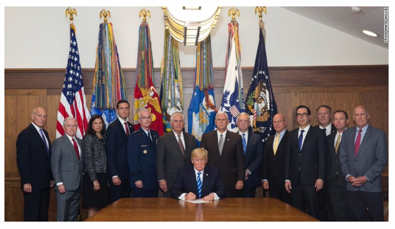 Trumps Team.png