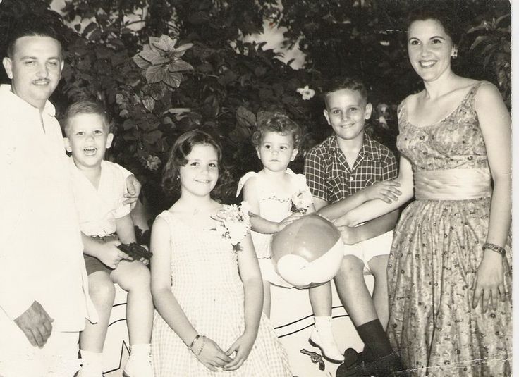 A Cuban Family