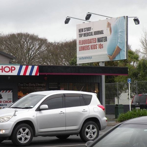 A New Zealand anti-fluoride billboard misrepresents the Green et al findings