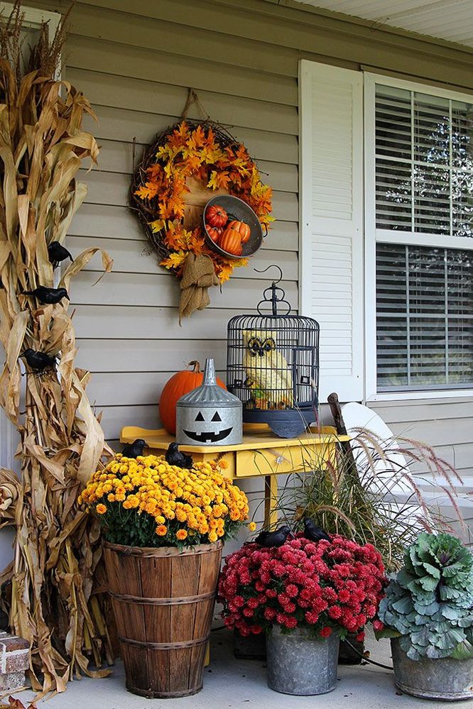 1470945486-halloween-porch-0044.jpg