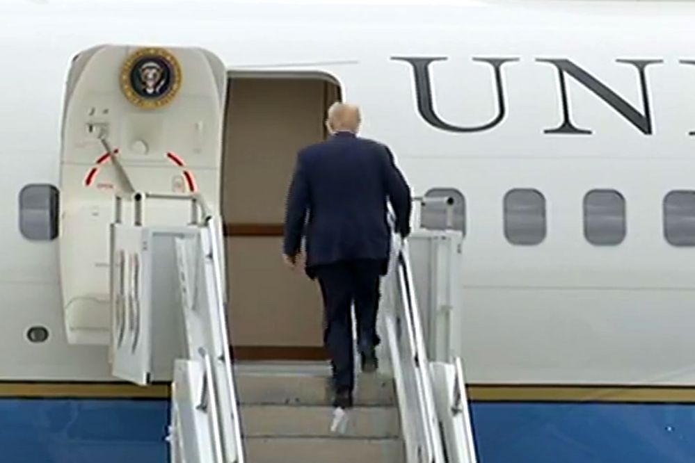Take out the trash, Donny Boi!
