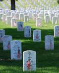 1280px-Graves_at_Arlington_on_Memorial_Day.jpeg