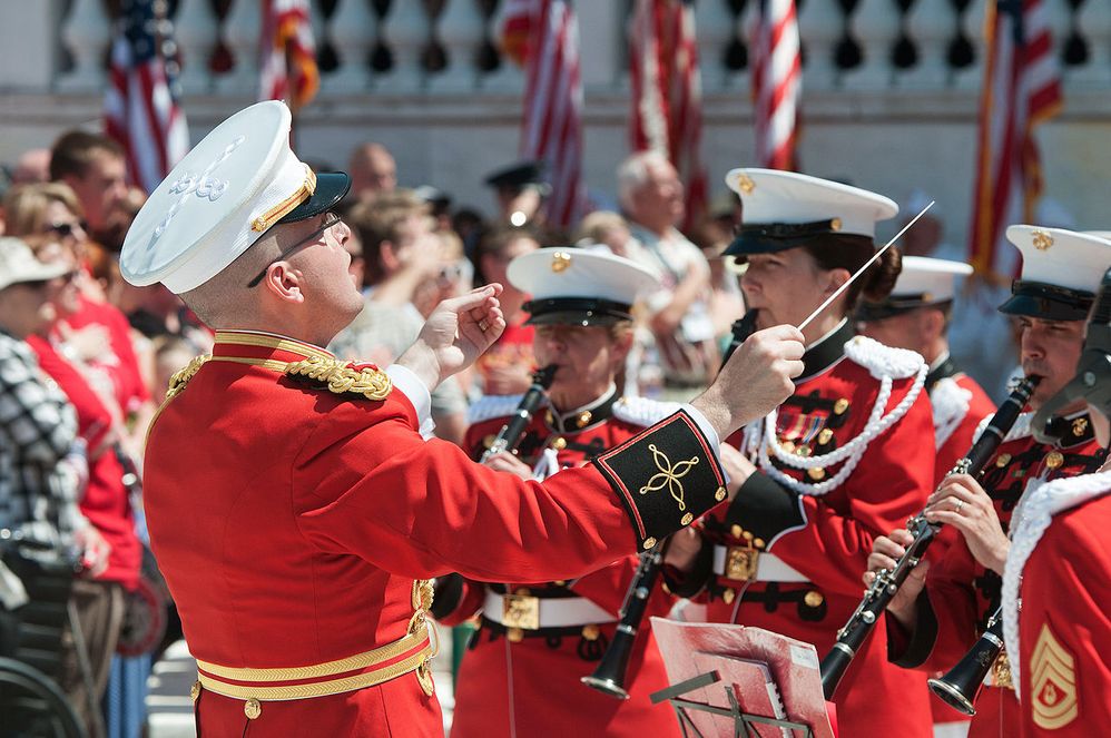 1280px-Remembering_the_fallen_at_ANC_on_Memorial_Day_150525-A-FT656-762.jpg