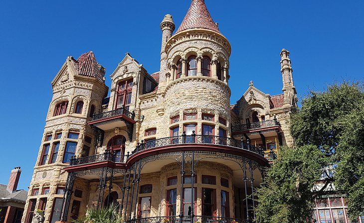 texas-galveston-attractions-things-to-do-bishops-palace.jpg
