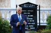 Trump_and_Bible_-_St_Johns.jpg