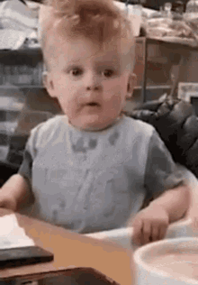 tenor (16).gif