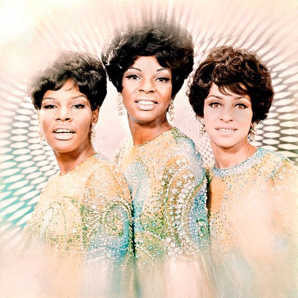 0_Photo-of-Sandra-TILLEY-and-Martha-REEVES-and-Lois-REEVES-and-Martha-REEVES-The-Vandellas.jpg