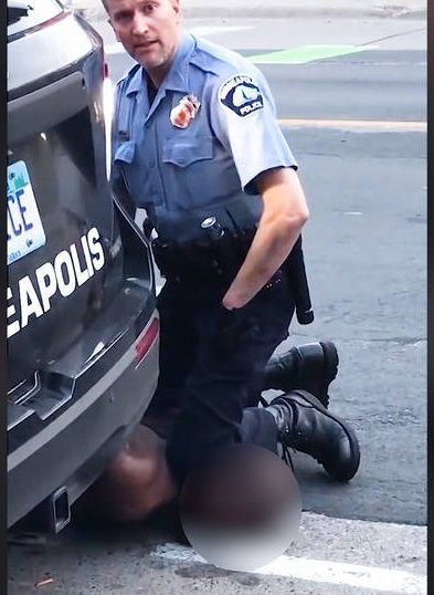h1-four-minneapolis-cops-fired-after-shocking-video-shows-killing-george-floyd.jpg