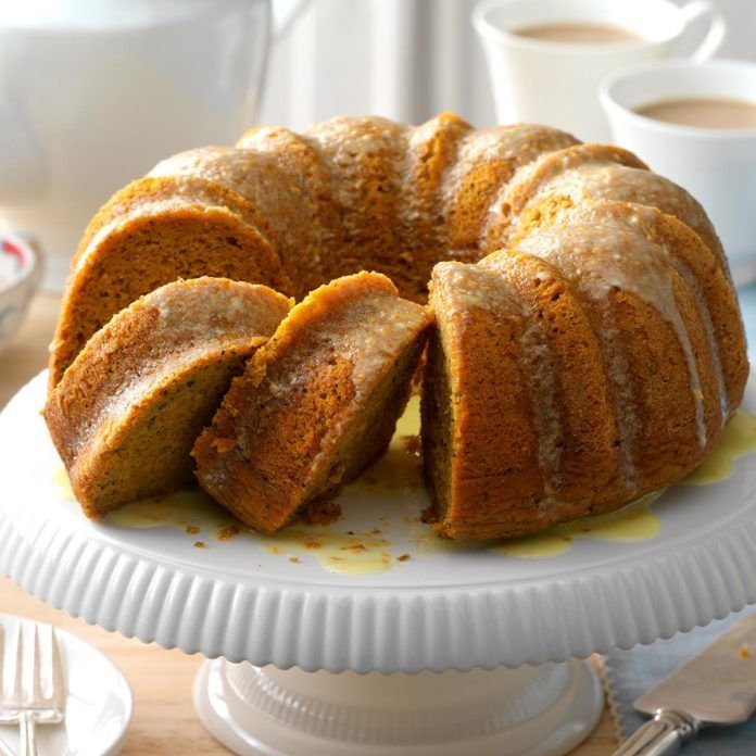 Pumpkin-Citrus-Bundt-Cake_EXPS_THCA18_55884_D08_31_4b-696x696.jpg