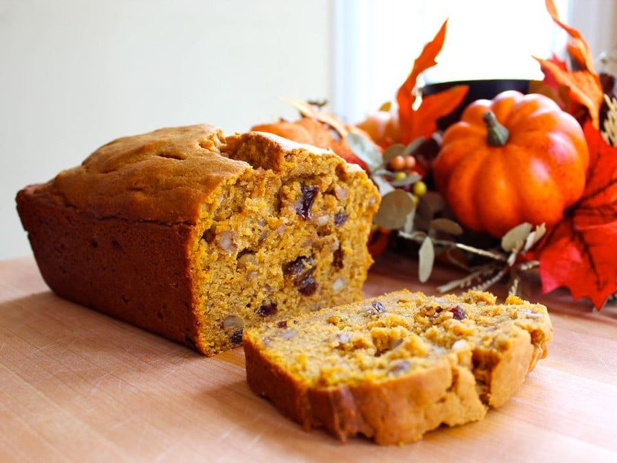 Pumpkin-Spice-Cake-900x675.jpg