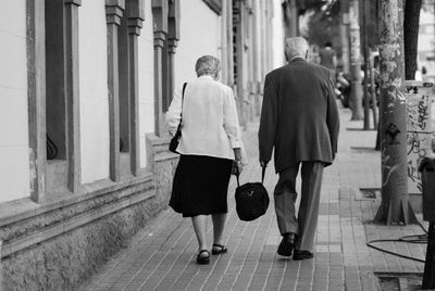 old-couple-working-together1