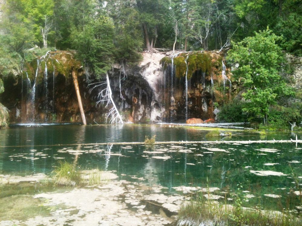 Pic-HangingLake.JPG