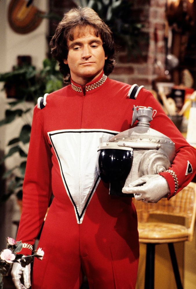 Robin-williams-mork-mindy-spacesuit.jpg