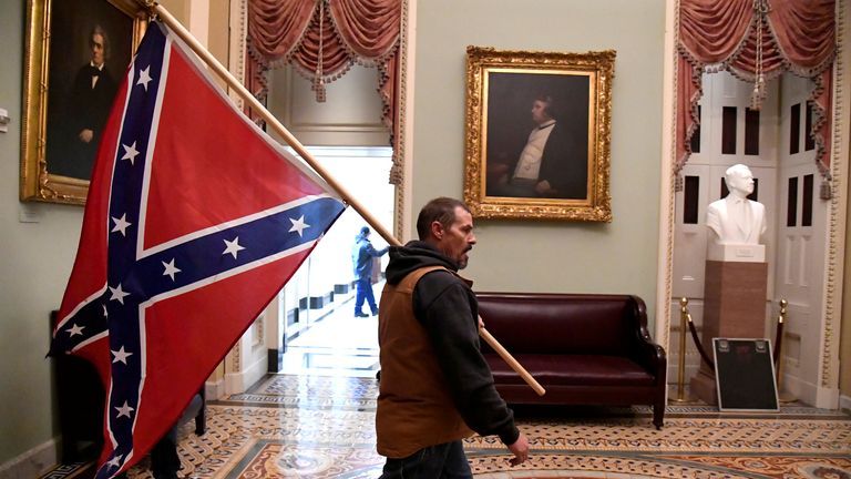 skynews-donald-trump-confederate_5231170.jpg