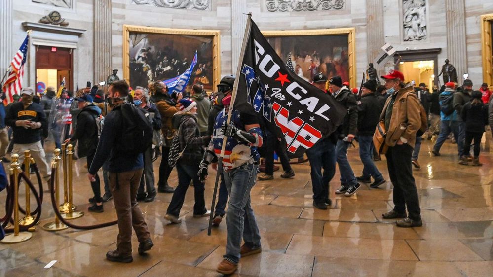 capitol-riot-02-gty-jc-210112_1610470140267_hpMain_16x9_1600.jpg