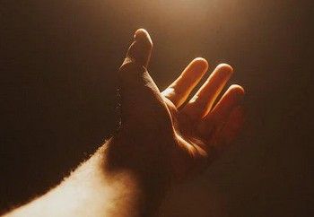 I-Want-To-Hold-Your-Hand-Beatles.jpg