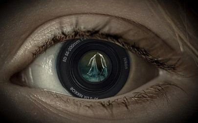 camera-eye-rush.jpg