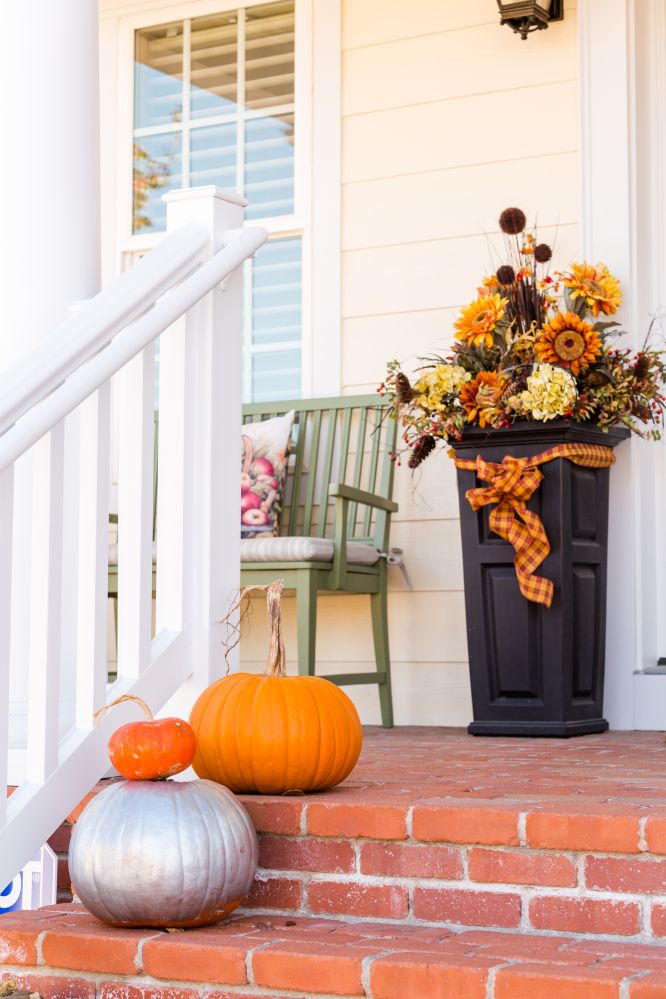 front-porch-ideas-for-fall.jpg