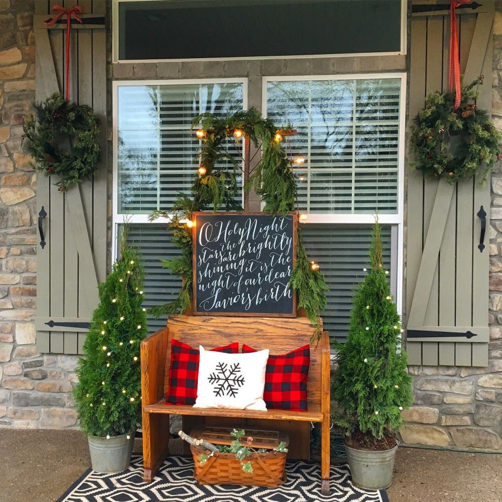 Christmas-Porch-decor-bench-sign.jpg