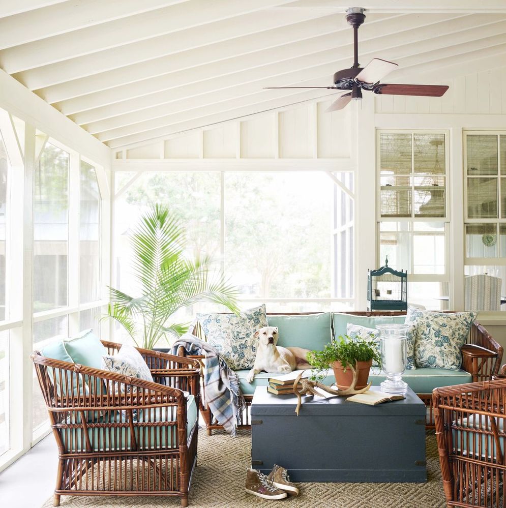 september-cover-porch-1596555087.jpg