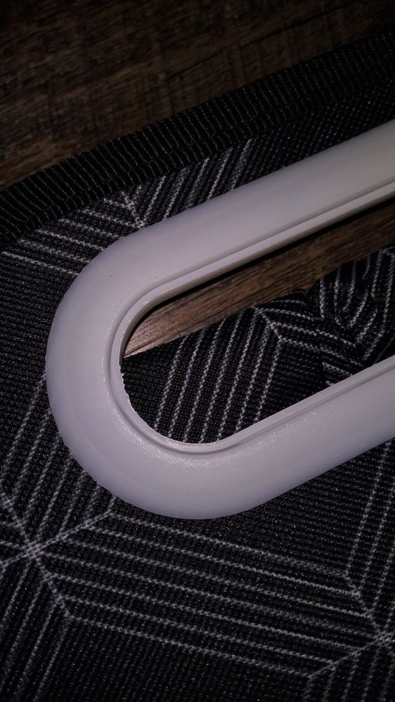 crafters tote need to sandpaper the handles the plastic is sharp ii.jpg