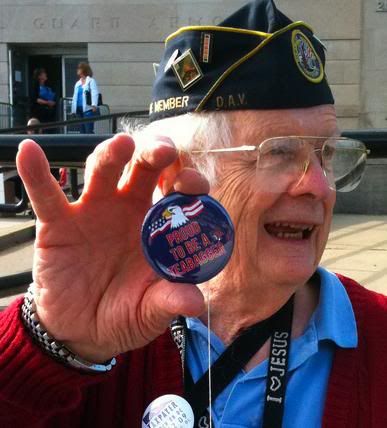 Proud-to-be-a-tea-bagger-13111604309.jpg
